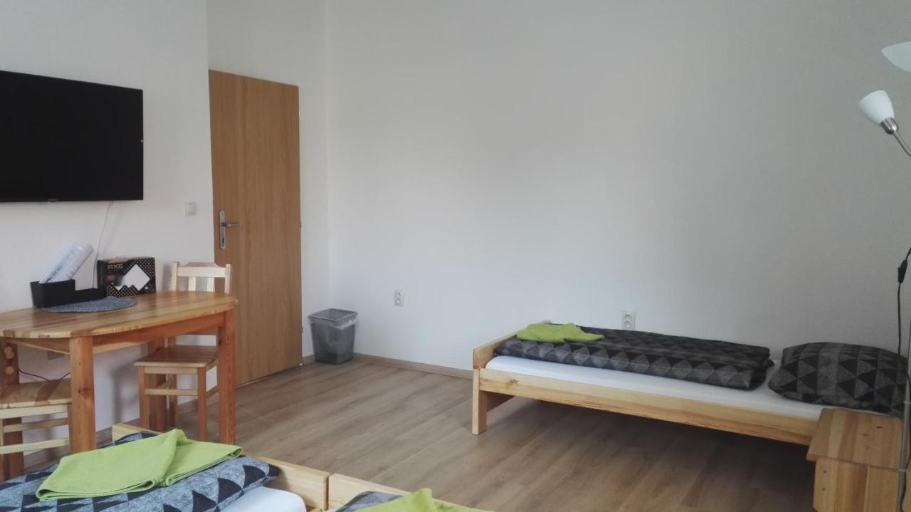 Apartmany Opolany Buitenkant foto